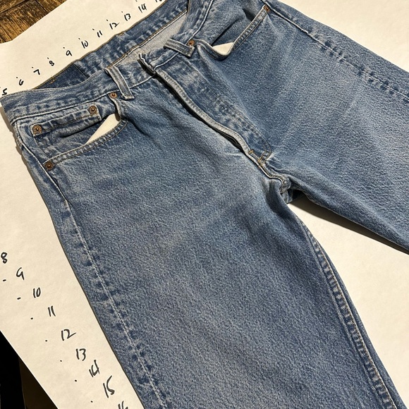 Vintage deadstock 90’s button fly levis. Rare. Size 32. - Picture 10 of 14